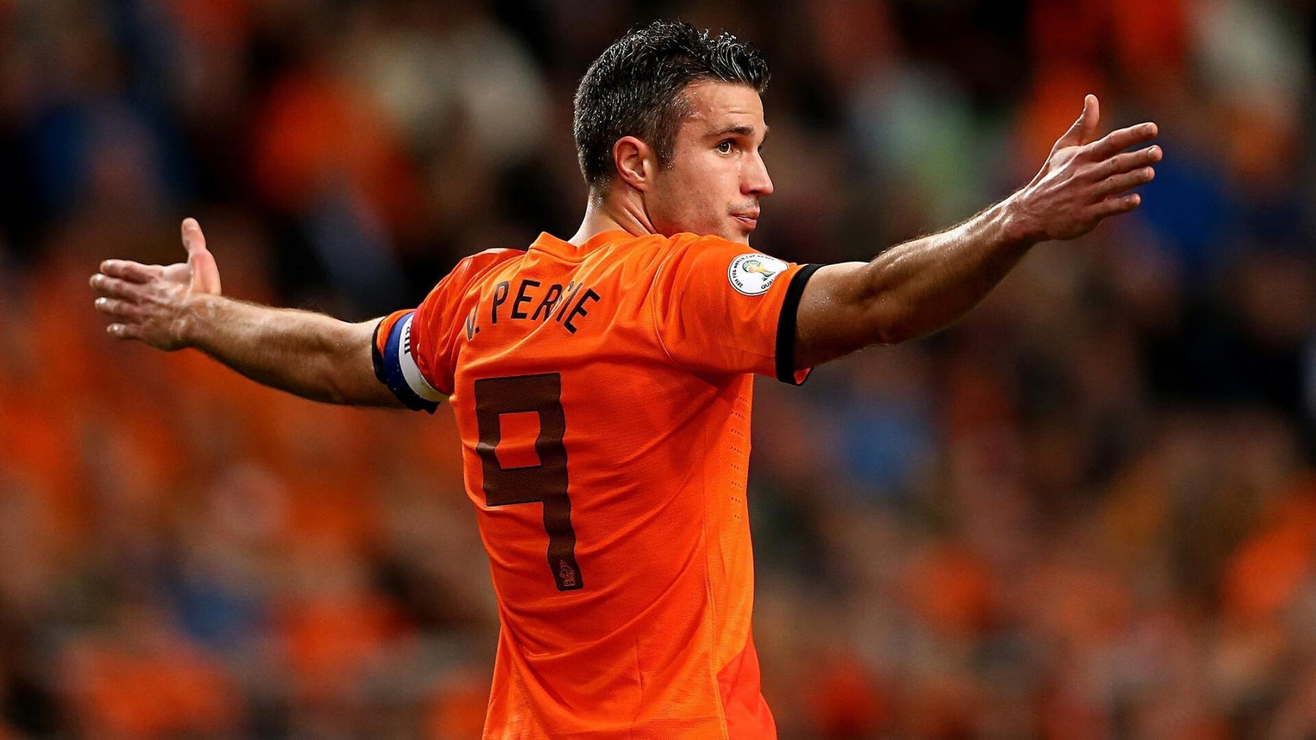 九游体育在线直播-奥利·沃特金斯因伤退出英格兰国家队，奥利瓦特金斯