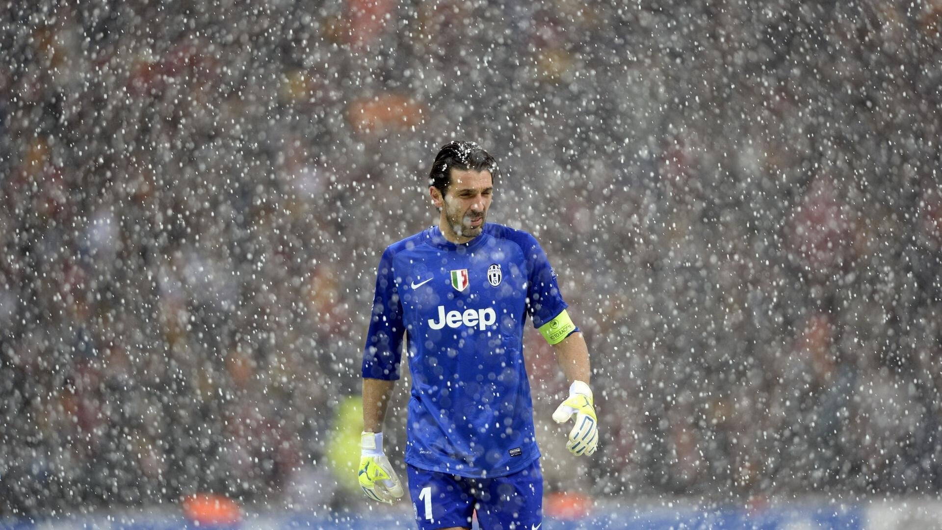 尼克斯险胜掘金，关键一役中布伦森锁死对手，尼克布里茨